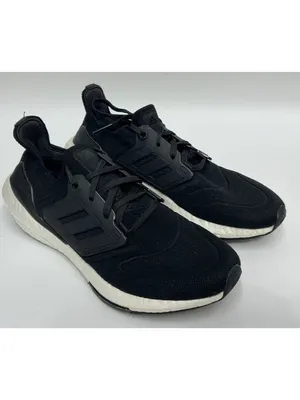 Adidas Ultraboost 22 Shoes Womens Size 9 Black Knit Running Sneakers GX5591 thumbnail 2