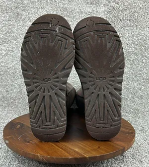 Ugg boots women’s size 6 thumbnail 6