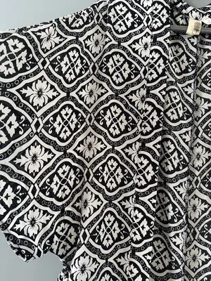 Francesca Anthropologie Women’s Small Geometric Open Front Duster Cardigan thumbnail 3