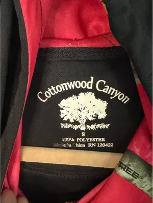 Cottonwood Canyon Realtree Black and Red Hoodie Sweatshirt Size S thumbnail 3