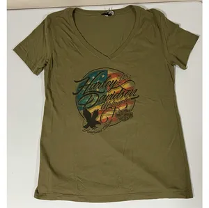 Harley Davidson Olive Eagle American Flag Logo V-Neck T-Shirt Tee Size M 🇺🇸✨ thumbnail 1