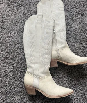 DV by Dolce Vita White Embroidered Western Boots thumbnail 2