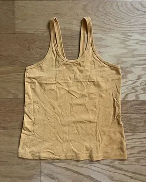 Uniqlo Tank Top thumbnail 1