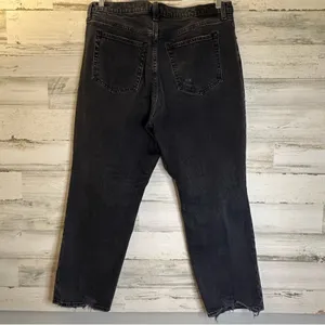 Abercrombie & Fitch The 90s Straight Ultra High Rise Jeans‎ Black Distressed thumbnail 4