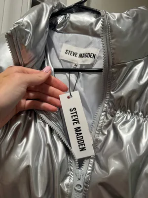 Steve Madden metallic puffer  thumbnail 2