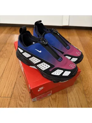 Women’s Size 7 Nike Air Max Sunder Max Deep Night Purple And Blue thumbnail 4