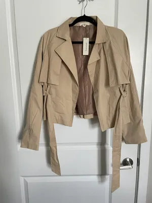 Francesca’s Cropped Trench Coat thumbnail 1