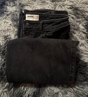 hollister dad jeans thumbnail 1