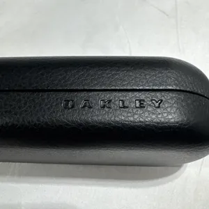 Oakley Black Hard Flip Top Case for Glasses/Sunglasses Unisex thumbnail 3