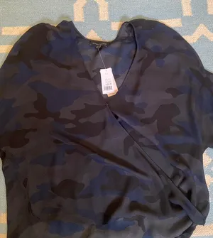 Banana Republic Shirt thumbnail 2