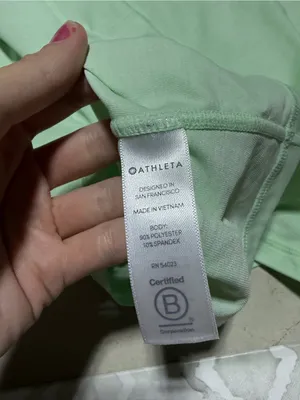 Athleta NWT Pacifica Light Green Long-Sleeve Performance Top large MSRP$69 thumbnail 6