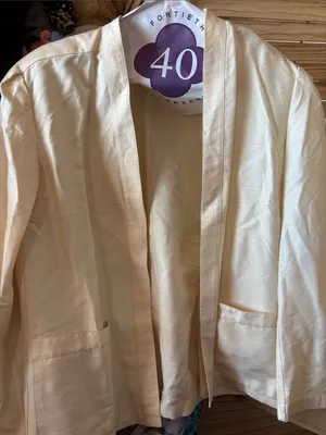 Christian Dior Vintage Light Cream Silk Open-Front Blazer 8 thumbnail 1