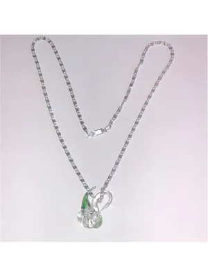Vintage Silver Tone Lightweight Chain Glass Swan Boho Retro Necklace thumbnail 2