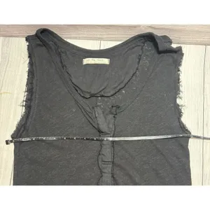 We The Free Free People Top Womens MEDIUM Black Linen Distressed Boho Cottage thumbnail 12