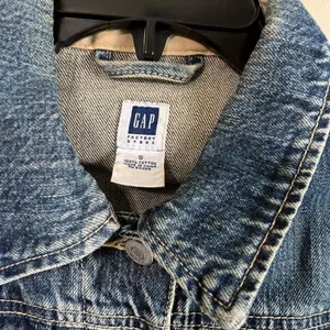 ‎Gap denim small jacket thumbnail 3