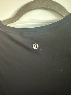 Lululemon Black  Shirt thumbnail 3