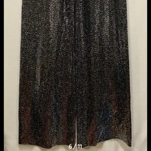 Forever 21 Black Wide Leg Sequin Pants - Size XS - NWT thumbnail 12