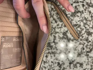 Michael Kors Wallet Wristlet thumbnail 5