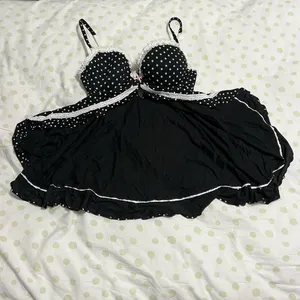 Victoria’s Secret Women’s Sleep Top thumbnail 2