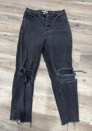 PacSun Black Distressed Jeans thumbnail 1