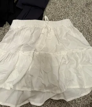 White Skirt thumbnail 1