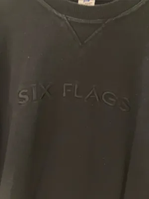 Vintage Six Flags 1996 Black Waffle Crewmeck Sweatshirt Size Large thumbnail 2
