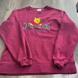 Disney Store Vintage 90’s Burgundy Winnie The Pooh Embroidered Sweatshirt thumbnail 1