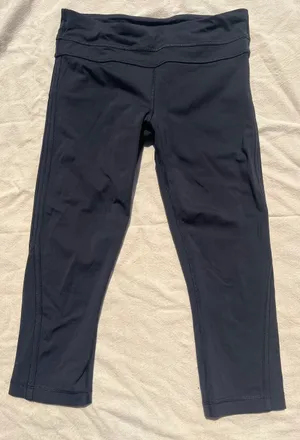 Lululemon Black Leggings Capris thumbnail 6