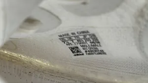 Adidas Yeezys 350 Boost thumbnail 2