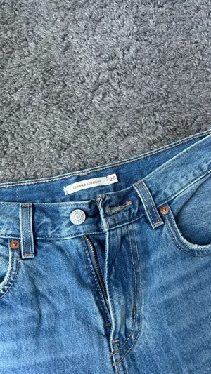 Levi’s Low Pro Straight Jeans thumbnail 6