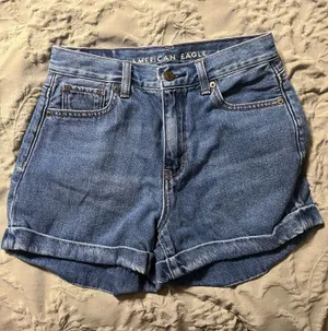 American Eagle Shorts thumbnail 1