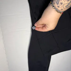 Lululemon Fast & Free Leggings With Pockets 7/8 Length 24" thumbnail 2