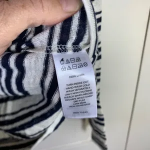 Tahari Womens Small 100% Linen Striped Hoodie Navy White Tassel V-Neck Top thumbnail 4