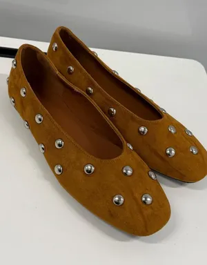 Tan Suede Silver Domed Studded Ballet Flats Almond Toe Slip On Shoes Size 10 thumbnail 1
