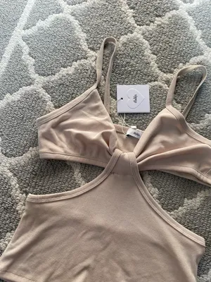 Adika NWT new tan ribbed knit cut out sweetheart tank top thumbnail 3
