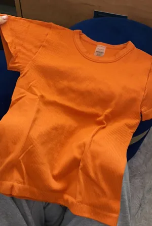 Aritzia Top thumbnail 2