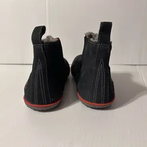 L.L. Bean suede gray lined pull-on ankle boots women size 8 M thumbnail 5