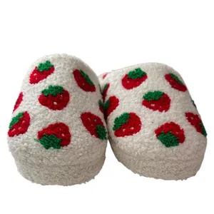 Kensie Sherpa Memory Foam Strawberry Print Slip On Slippers Women’s Size 8 thumbnail 2