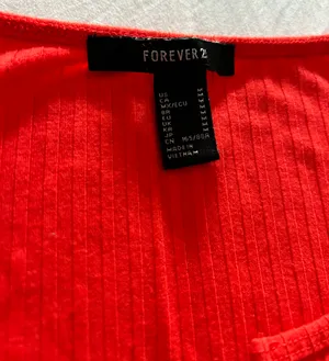 Red Crop Top thumbnail 4