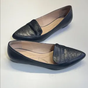 Andrew Geller Black‎ Croc-Patterned Loafers thumbnail 2