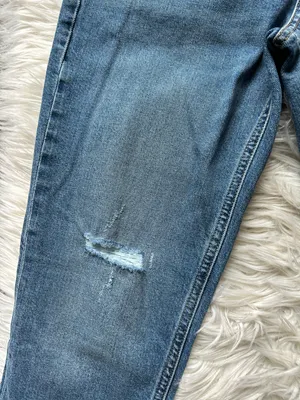 Banana Republic Distressed Ankle Straight Jeans thumbnail 5