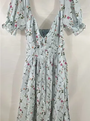 Hill House Ophelia in Pond Floral Midi Dress with Puff Sleeve — Size M thumbnail 3