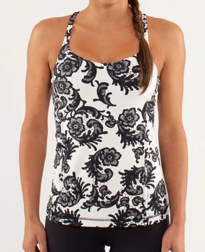 Retro Lululemon Free To Be Tank Lace Print thumbnail 1