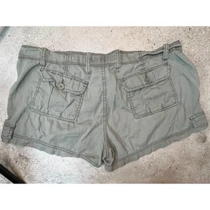 American Rag Cargo Shorts Women Olive Green Multi-Pocket Cotton Blend - Size 13 thumbnail 3