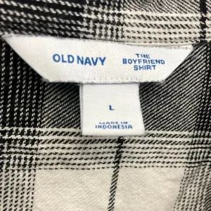 Old navy the boyfriend shirt black & white plaid button down long sleeve large 7 thumbnail 3