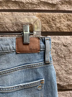 Madewell Classic Straight Jeans in Meadowland Wash 31 thumbnail 10