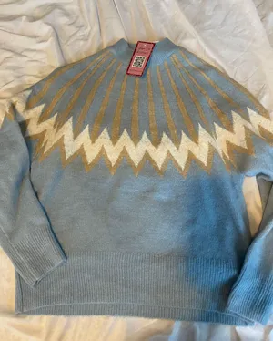 Moon Ryder BNWT blue cr aspen sweater thumbnail 4