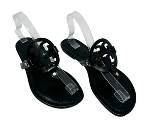 Tory Burch Miller Sandal Black Leather Logo Medallion Thong Flat Size 9.5 thumbnail 1