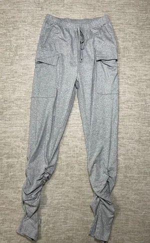 Grey loungewear set thumbnail 3