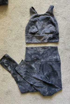 Lululemon Matching Set – Diamond Dye Pitch Grey Graphite Grey - size 4 thumbnail 1